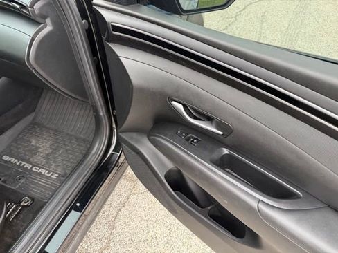 Used 2023 Hyundai Santa Cruz SEL w/ Winter Package image 39