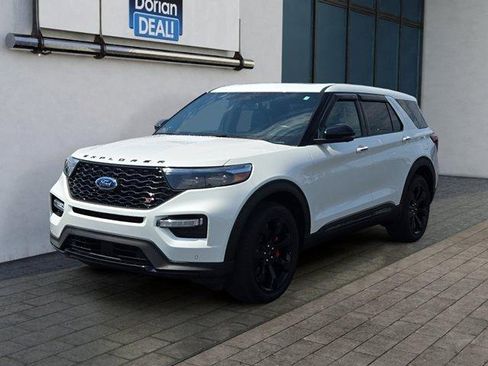 Certified 2022 Ford Explorer ST w/ Equipment Group 401A AWD/4WD image 7