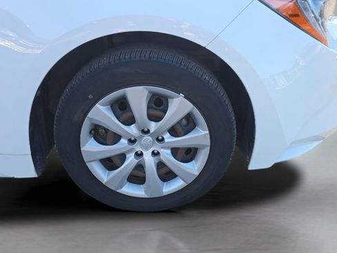 Used 2023 Toyota Corolla LE FWD image 35