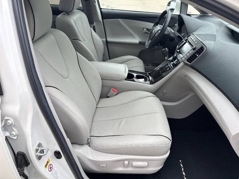 Used 2015 Toyota Venza XLE w/ XLE Premium Package AWD/4WD image 20