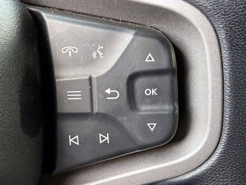 Used 2024 Ford Bronco Black Diamond AWD/4WD image 17