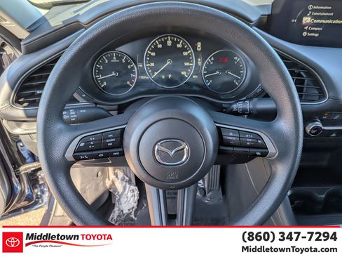 Used 2024 MAZDA MAZDA3 s FWD image 15