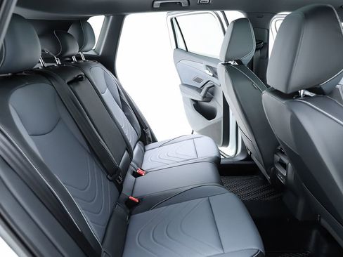 New 2026 Volkswagen Tiguan SE R-Line image 77