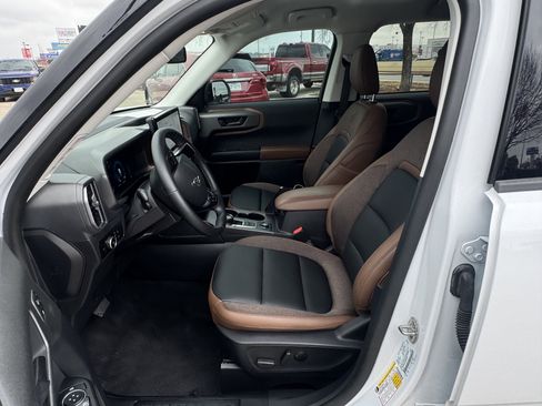 Used 2025 Ford Bronco Sport Outer Banks image 14