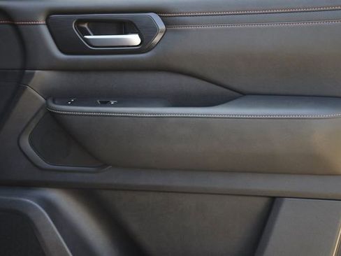 Used 2025 Nissan Armada PRO-4X image 35