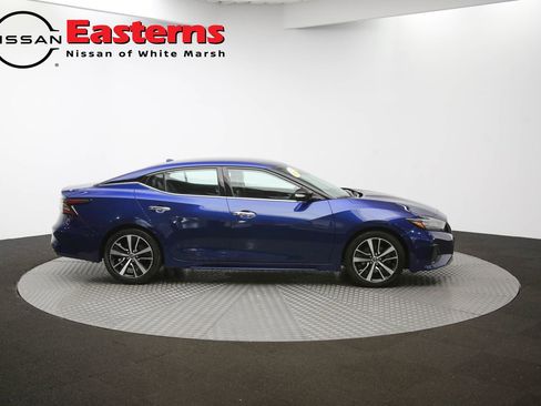 Used 2023 Nissan Maxima SV w/ Floor Mat Group image 42