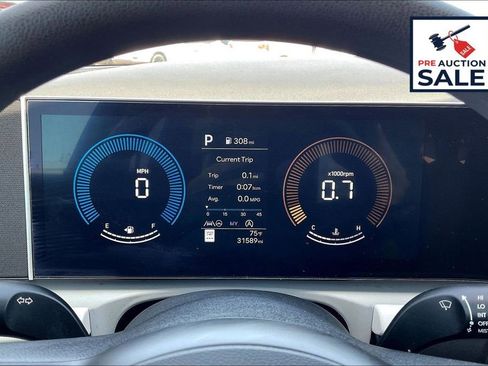 Used 2025 Hyundai Tucson SEL FWD image 19