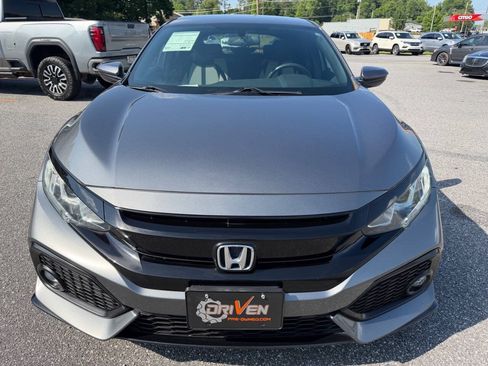 Used 2018 Honda Civic Sport image 4