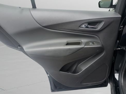 Used 2024 Chevrolet Equinox LT FWD image 14