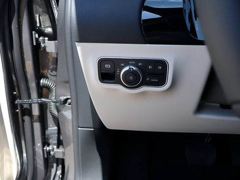 New 2026 Mercedes-Benz GLA 250 4MATIC image 34