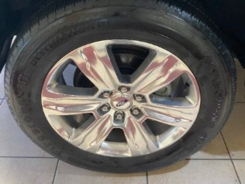 Used 2018 Ford F150 Platinum RWD image 30