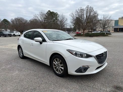 Used 2016 MAZDA MAZDA3 i Grand Touring image 4