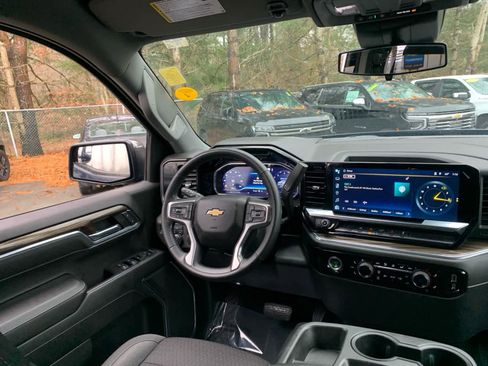 Certified 2023 Chevrolet Silverado 1500 LT image 35