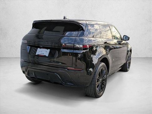 New 2026 Land Rover Range Rover Evoque Dynamic SE image 2