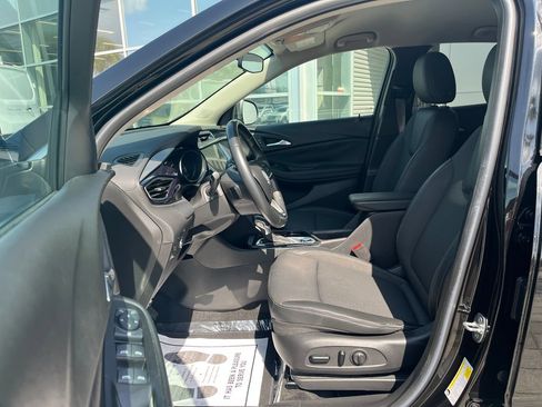 Used 2023 Buick Encore GX Select w/ Sport Touring Package FWD image 11