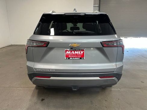 Used 2025 Chevrolet Equinox LT w/ Convenience Package II AWD/4WD image 5