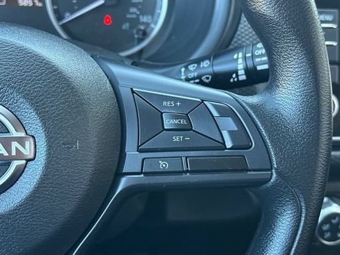 Certified 2025 Nissan Kicks Play S FWD image 29