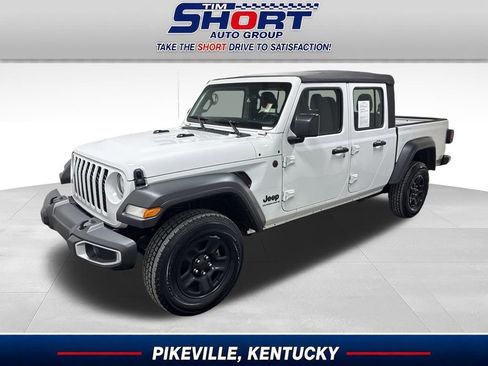 Used 2023 Jeep Gladiator Sport w/ Trailer Tow Package AWD/4WD image 1