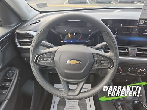 New 2026 Chevrolet TrailBlazer LS w/ LS Convenience Package FWD image 9