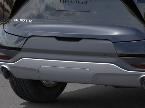 New 2026 Chevrolet Blazer LT w/ Convenience Package FWD image 38