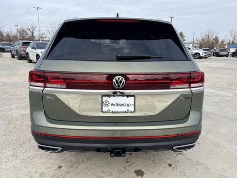 Certified 2025 Volkswagen Atlas SEL image 3