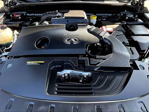 Certified 2024 INFINITI QX50 Luxe image 11