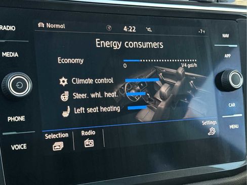 Certified 2020 Volkswagen Tiguan SEL image 43