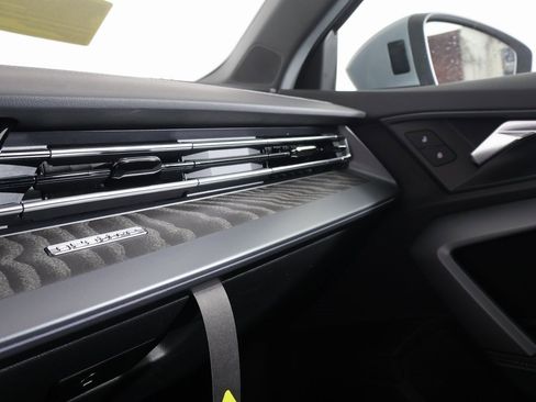 New 2026 Audi A3 2.0T Premium image 6