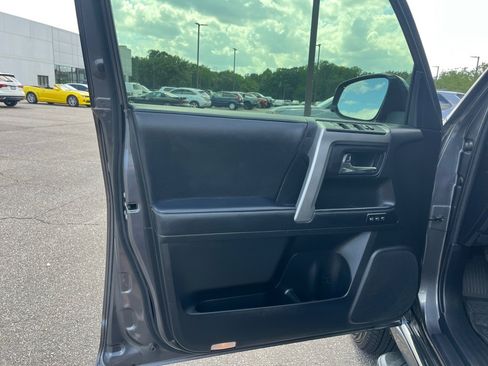 Certified 2023 Toyota 4Runner Limited AWD/4WD image 35
