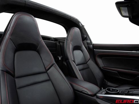 Used 2022 Porsche 911 Targa 4 GTS AWD/4WD image 38