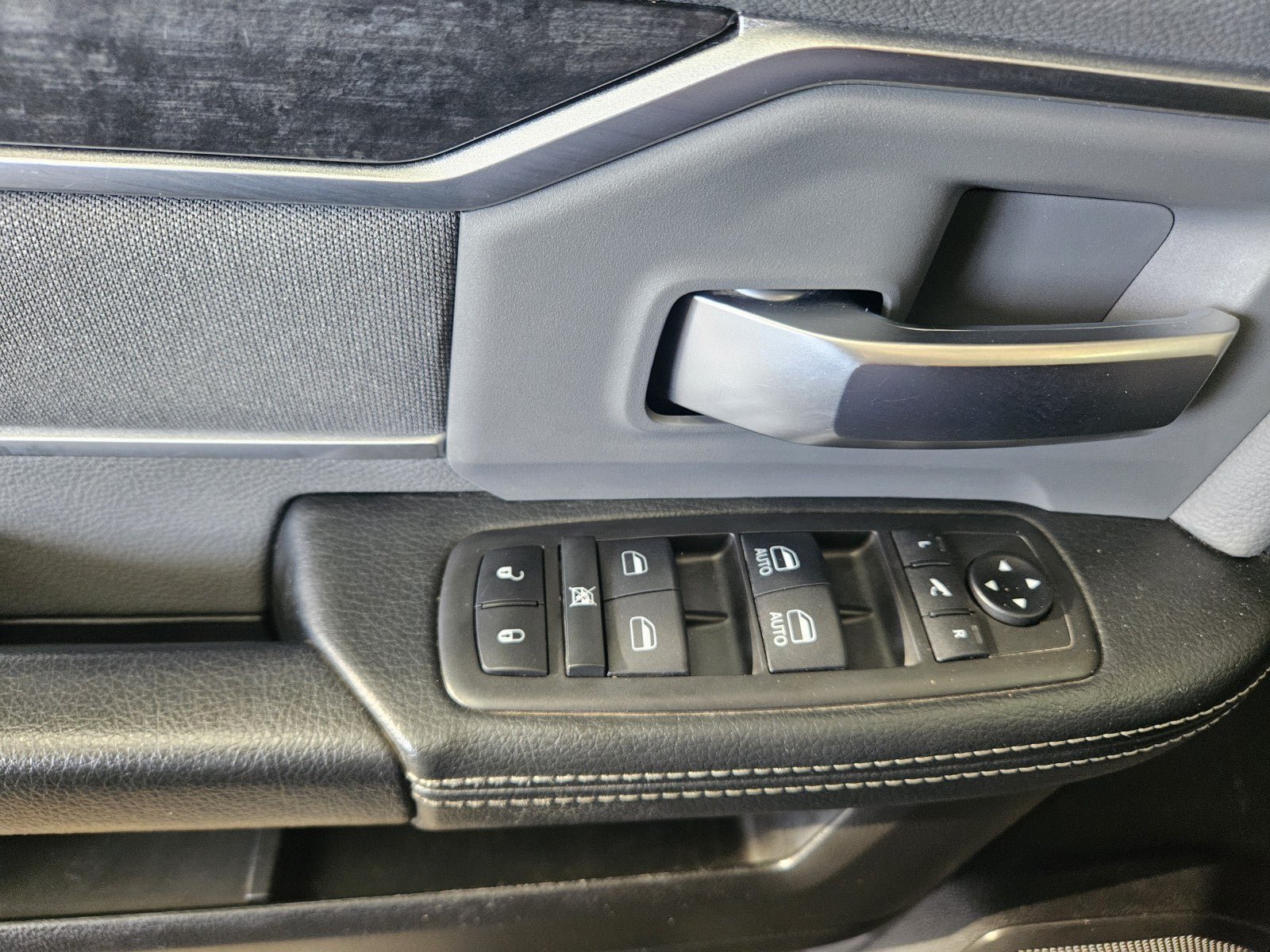 Used 2019 RAM 3500 Big Horn AWD/4WD image 28