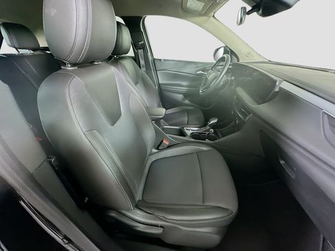 Used 2025 Buick Encore GX Preferred AWD/4WD image 29