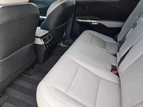 Used 2024 Lexus RX 350 Premium Plus w/ Convenience Package image 38