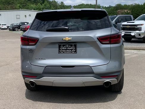 Used 2023 Chevrolet Blazer LT w/ Convenience Package FWD image 5