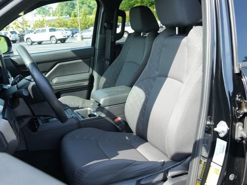 Used 2025 Toyota Tacoma SR5 RWD image 20