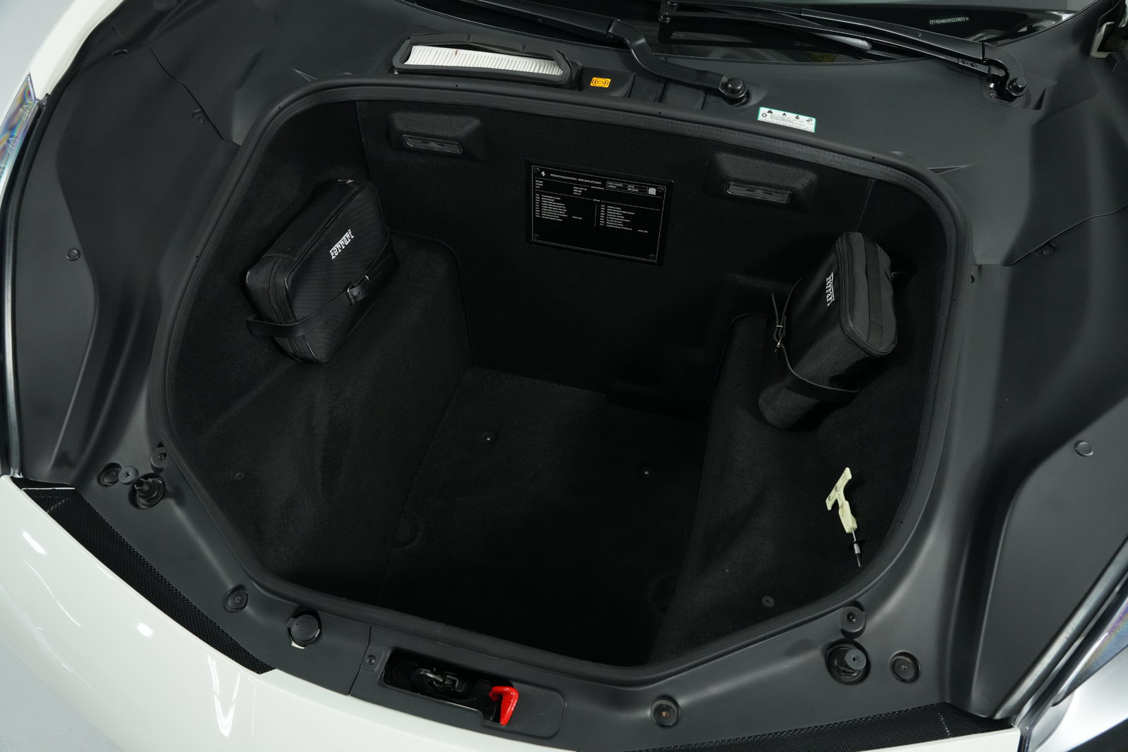 Used 2019 Ferrari 488 Spider RWD image 4