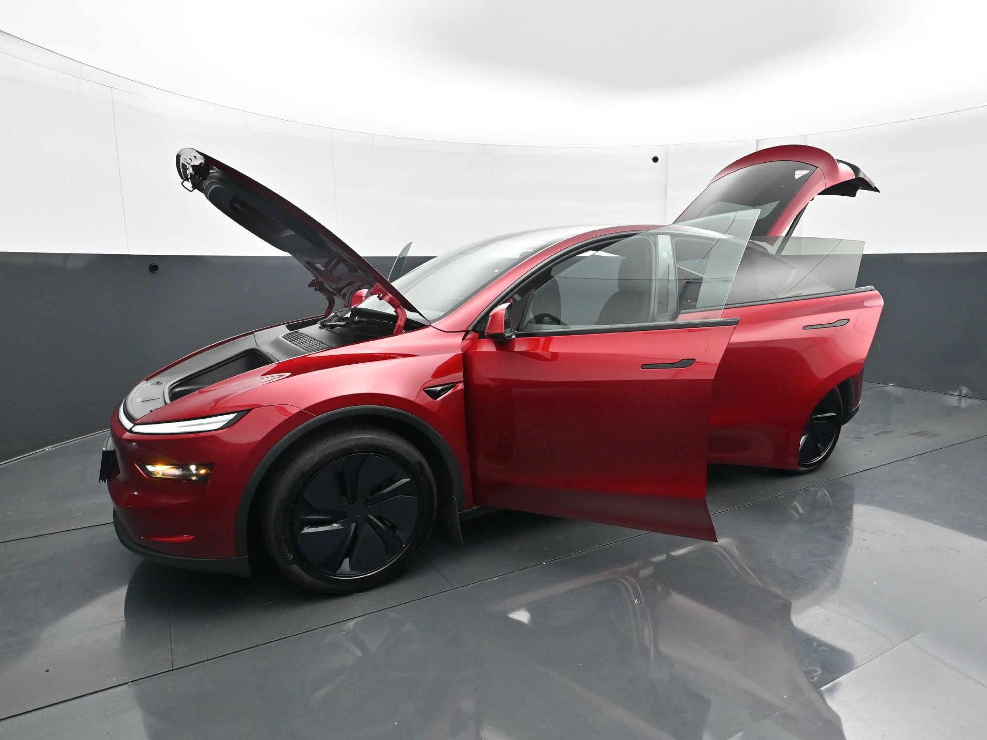 Used 2026 Tesla Model Y AWD image 28