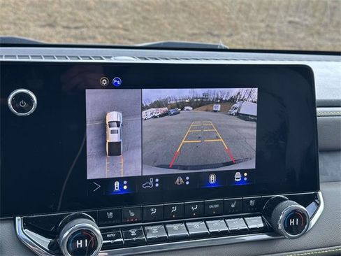 Used 2026 Chevrolet Colorado ZR2 w/ Technology Package image 10