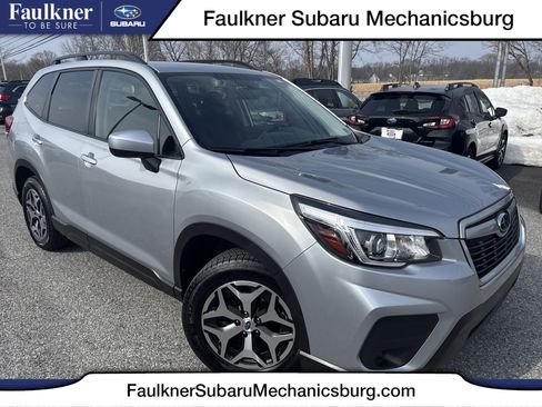 Used 2019 Subaru Forester Premium image 1