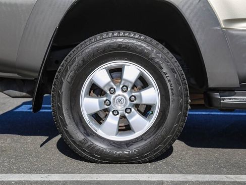 Used 2003 Toyota 4Runner SR5 image 15