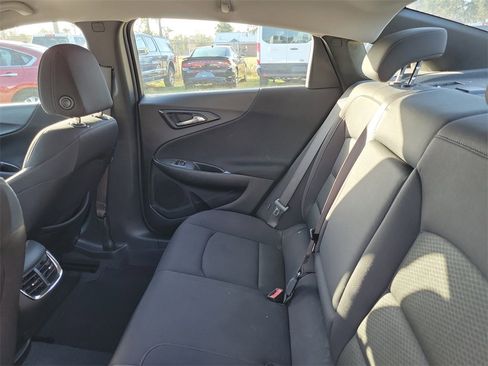 Used 2024 Chevrolet Malibu LT image 28