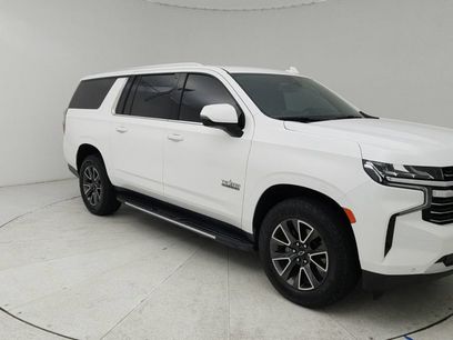 Used 2021 Chevrolet Suburban LT w/ Luxury Package