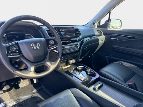 Used 2022 Honda Pilot Elite image 18