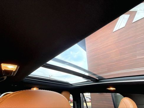 Used 2023 Toyota Highlander Platinum image 22