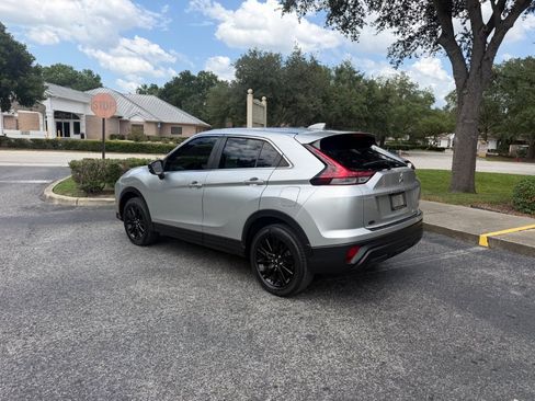 Used 2024 Mitsubishi Eclipse Cross LE AWD/4WD image 10