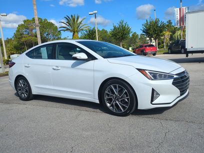 Used 2020 Hyundai Elantra Limited w/ Ultimate Package 03