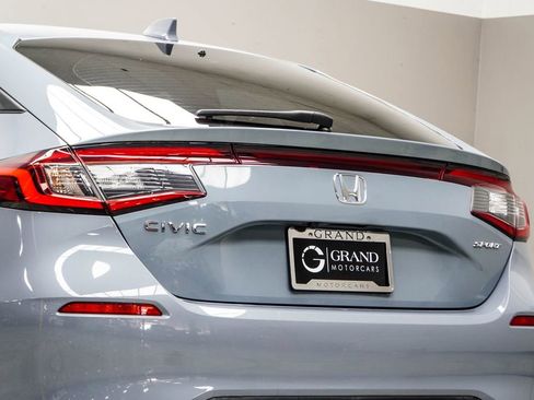 Used 2022 Honda Civic Sport image 13