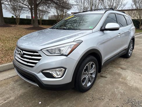 Used 2016 Hyundai Santa Fe SE image 4