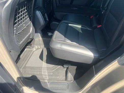 Used 2025 Ford Bronco Badlands AWD/4WD image 35