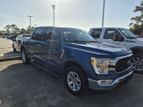 Certified 2022 Ford F150 XLT w/ Equipment Group 301A Mid RWD image 12